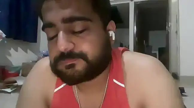 Snapshot of indian_thonger chatting on 03.07.25 indian thonger online show from 03.07.25