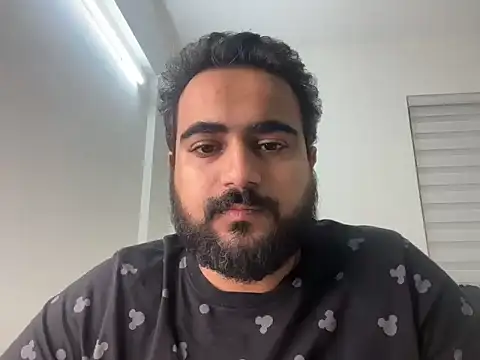 Snapshot of indian_thonger chatting on 11.10.25 indian thonger online show from 11.10.25