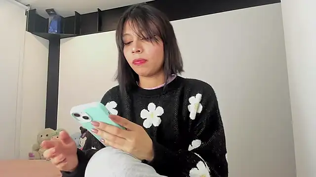 Snapshot of sweet_Amy0 chatting on 10.16.25 sweet Amy0 online show from 10.16.25