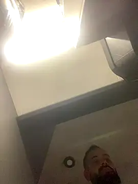 guccititi online show from 10.24.25