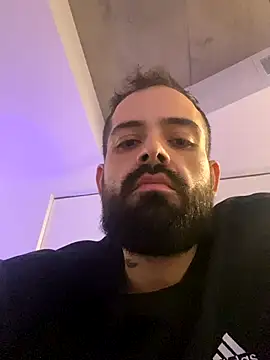 guccititi online show from 11.01.25