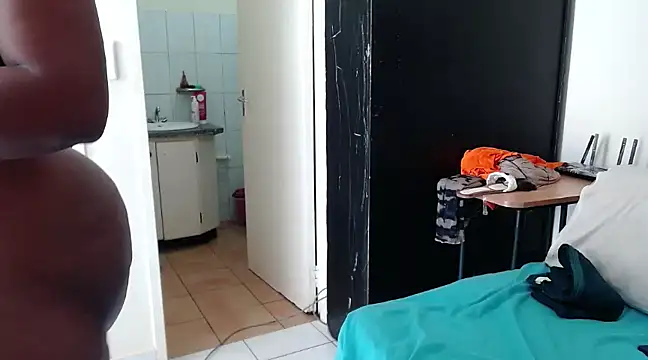 Snapshot of DIVAASS1 chatting on 03.06.25 DIVAASS1 online show from 03.06.25