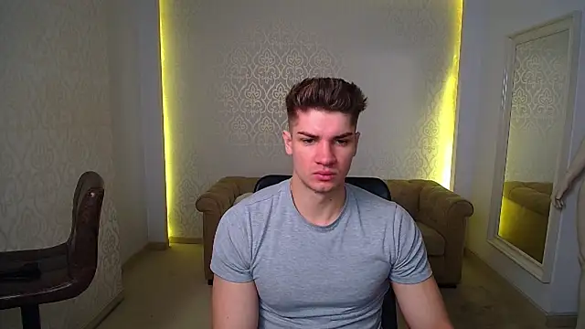 MaxKaiden online show from 02.05.26