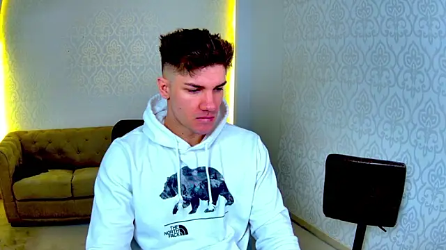 MaxKaiden online show from 03.01.26