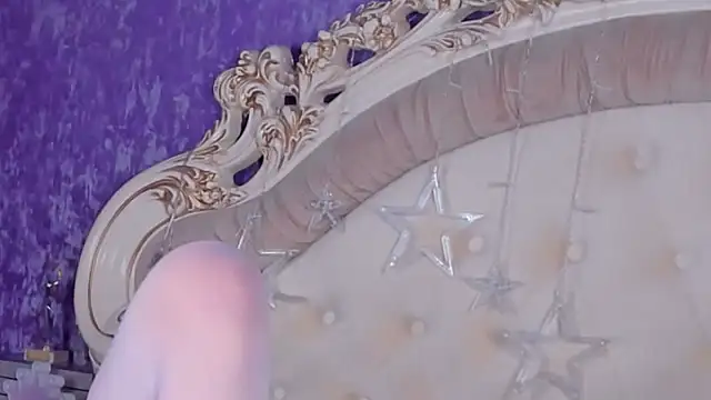 Snapshot of BECKI_VRES chatting on 02.20.25 BECKI VRES online show from 02.20.25