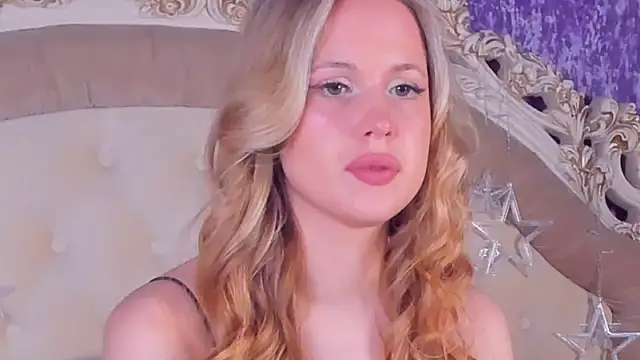 Snapshot of BECKI_VRES chatting on 03.15.25 BECKI VRES online show from 03.15.25