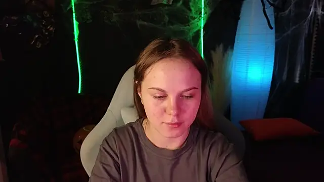 Dyna bae online show from 10.25.25