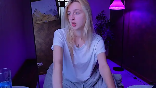 aishiro online show from 09.21.25