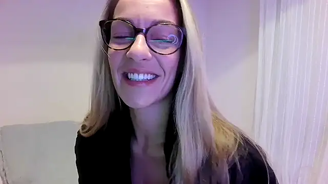 Edenfox- online show from 10.24.25