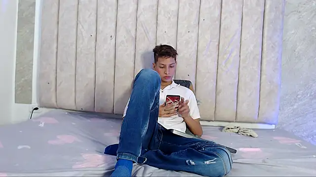 axel grays online show from 03.14.25