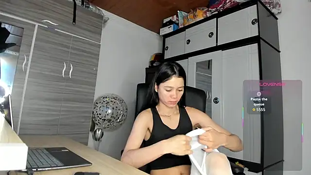 MollyCraft online show from 11.08.25