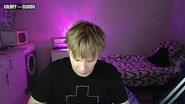 yourlildemon online show from 08.04.26