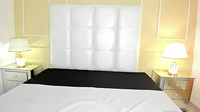 Pariss-Salvatore online show from 03.01.25