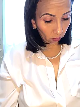 Mrsvictoriaaa online show from 01.17.26