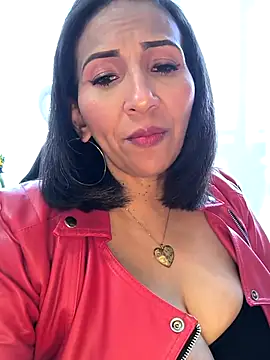 Mrsvictoriaaa online show from 02.15.26