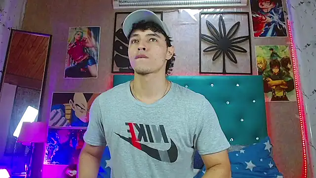 LiamAndrewzz online show from 11.05.25