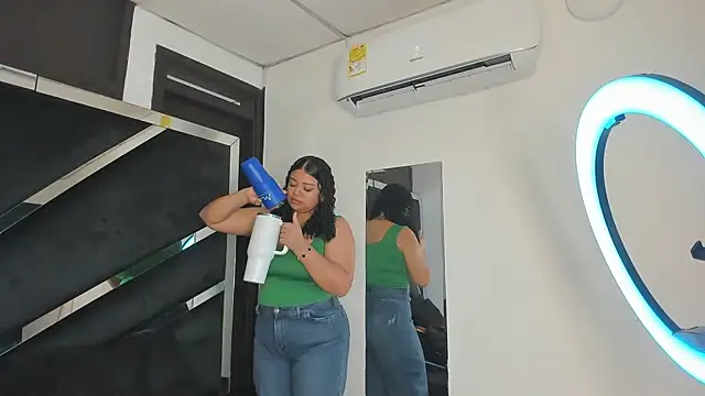 Rubyxht online show from 10.28.25