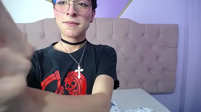 Damiian21  online show from 02.21.25