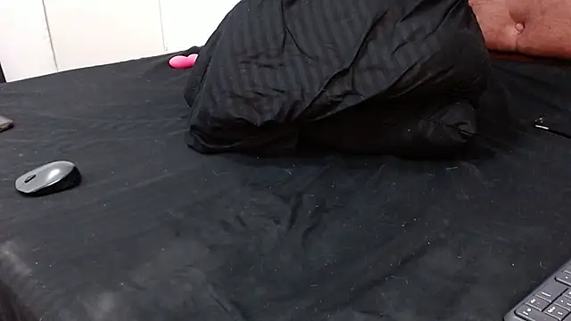 Snapshot of Mia__coluccy chatting on 03.05.25 Mia coluccy online show from 03.05.25