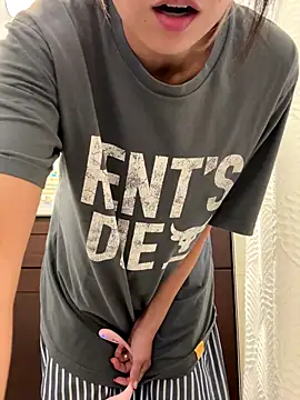 skybeatrice7 online show from 09.17.25