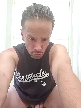 CoxedEighty online show from 10.18.25