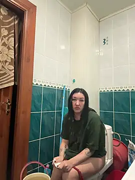 Snapshot of Naughtbaby_2025 chatting on 03.12.25 Naughtbaby 2025 online show from 03.12.25