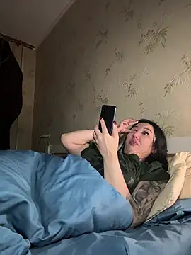 Snapshot of Naughtbaby_2025 chatting on 03.12.25 Naughtbaby 2025 online show from 03.12.25