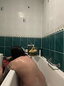 Snapshot of Naughtbaby_2025 chatting on 03.18.25 Naughtbaby 2025 online show from 03.18.25