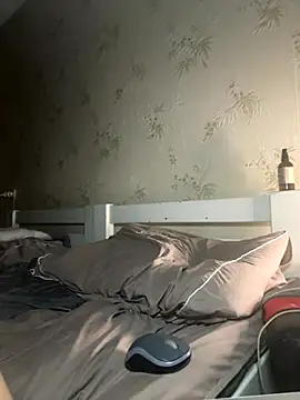 Snapshot of Naughtbaby_2025 chatting on 09.13.25 Naughtbaby 2025 online show from 09.13.25