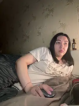 Snapshot of Naughtbaby_2025 chatting on 10.10.25 Naughtbaby 2025 online show from 10.10.25