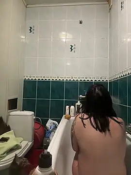 Snapshot of Naughtbaby_2025 chatting on 10.26.25 Naughtbaby 2025 online show from 10.26.25