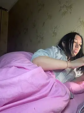 Naughtbaby 2025 online show from 04.15.26