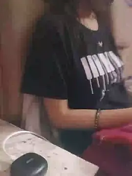 Dolly b online show from 02.19.25