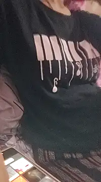 Dolly b online show from 02.20.25