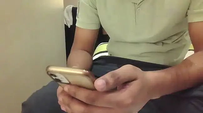 Snapshot of gurgaonplayboy88 chatting on 03.02.25 gurgaonplayboy88 online show from 03.02.25