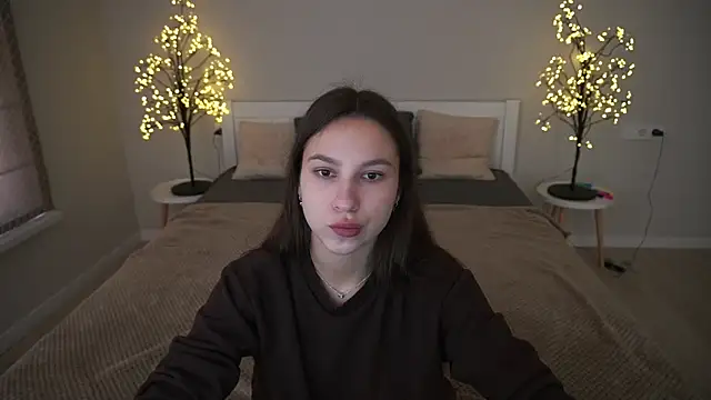 PaigePrado online show from 09.26.25