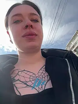 AlishaPrettyBlade online show from 04.08.26