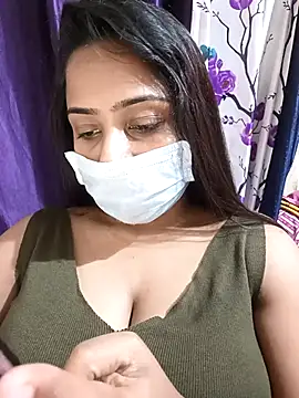 Snapshot of COZY_ROZI chatting on 09.25.25 COZY ROZI online show from 09.25.25