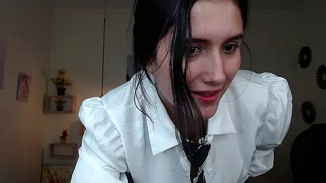 amy royale online show from 03.15.25