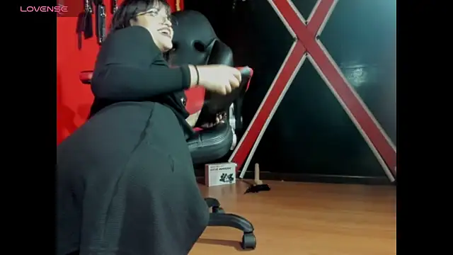 OnyxDiosaGotica online show from 02.21.25