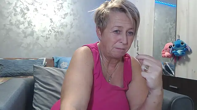 RosesandLillies online show from 01.11.26