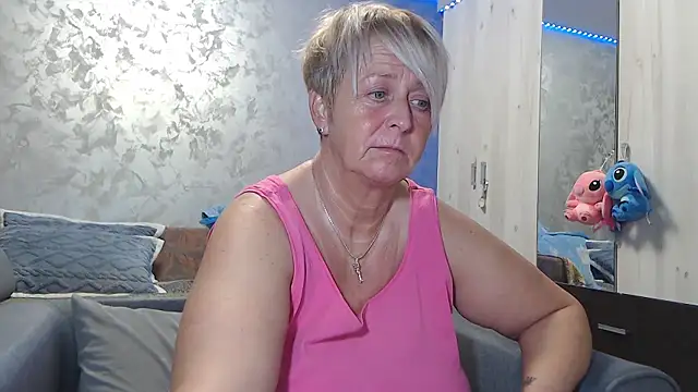 RosesandLillies online show from 01.12.26