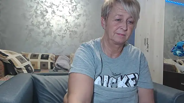 RosesandLillies online show from 02.18.26