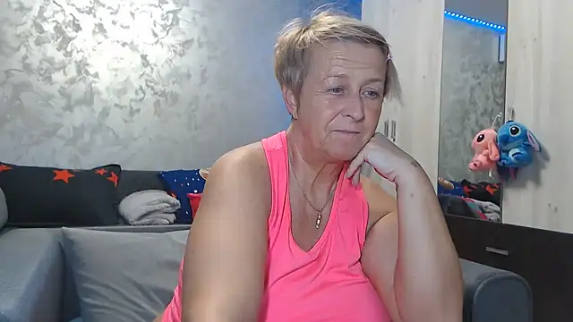 RosesandLillies online show from 03.13.26