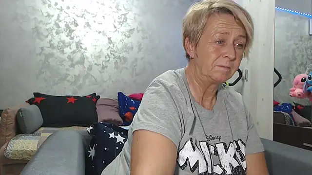 RosesandLillies online show from 03.28.26