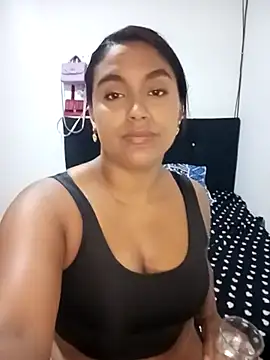 Snapshot of victoria_roussee chatting on 02.27.25 victoria roussee online show from 02.27.25