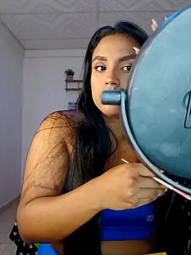 victoria roussee online show from 10.25.25