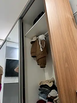 Snapshot of segb chatting on 10.10.25 segb online show from 10.10.25