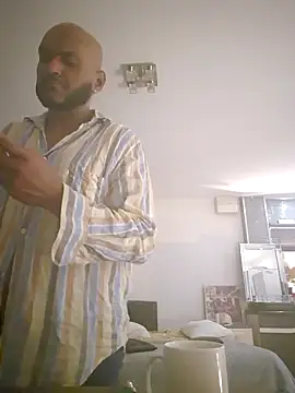 Mrnutella online show from 03.17.25