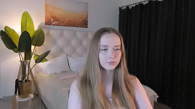 JenniferGraces online show from 06.10.26